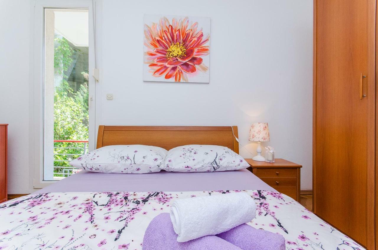Apartment Lucija Split Bagian luar foto